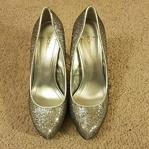 BCBG Generation silver 6.5 heels